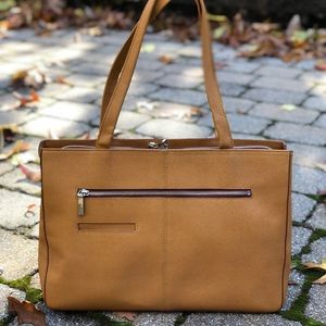 Excellent Condition Beige Leather HOBO Tote Bag